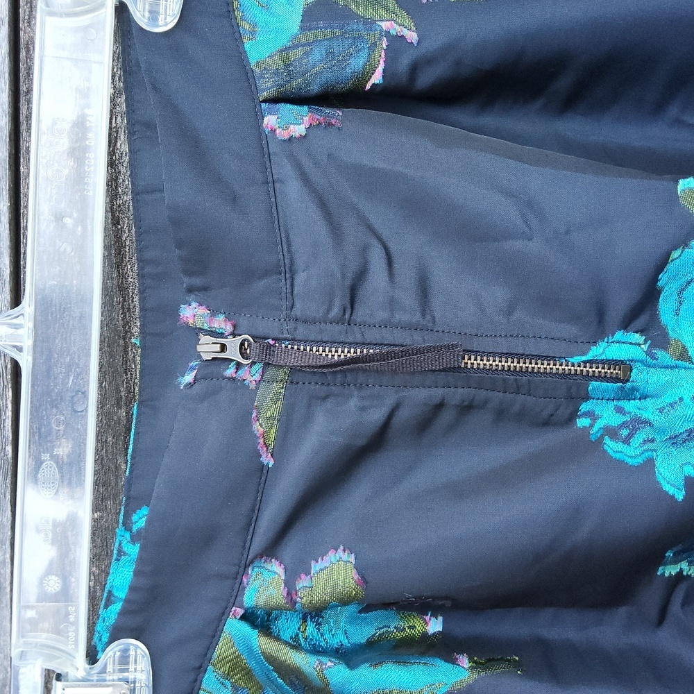 Maeve by Anthropologie dark blue skirt with pockets size 2 with tags - Picture 3 of 14